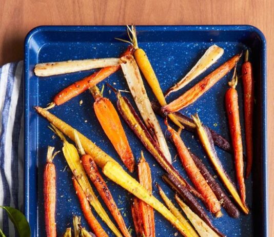 Coriander-Maple Glazed Carrots