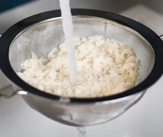 Are There Any Real Health Benefits to Washing Your Rice Before Cooking It?