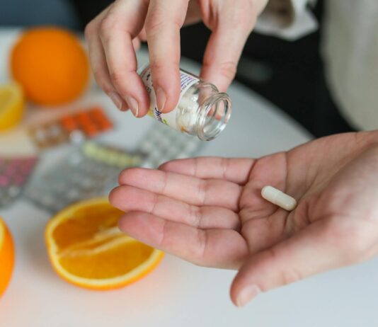 Some Types of Magnesium Can Cause Diarrhea—Here’s One That Won’t person taking pill